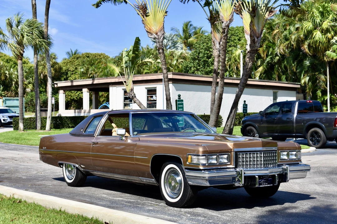 1976 Cadillac DeVille 4th Gen - Image 9 of 31