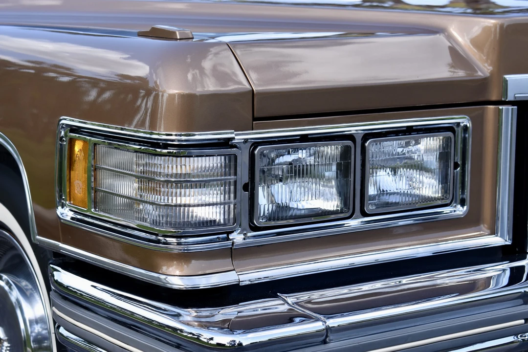 1976 Cadillac DeVille 4th Gen - Image 26 of 31