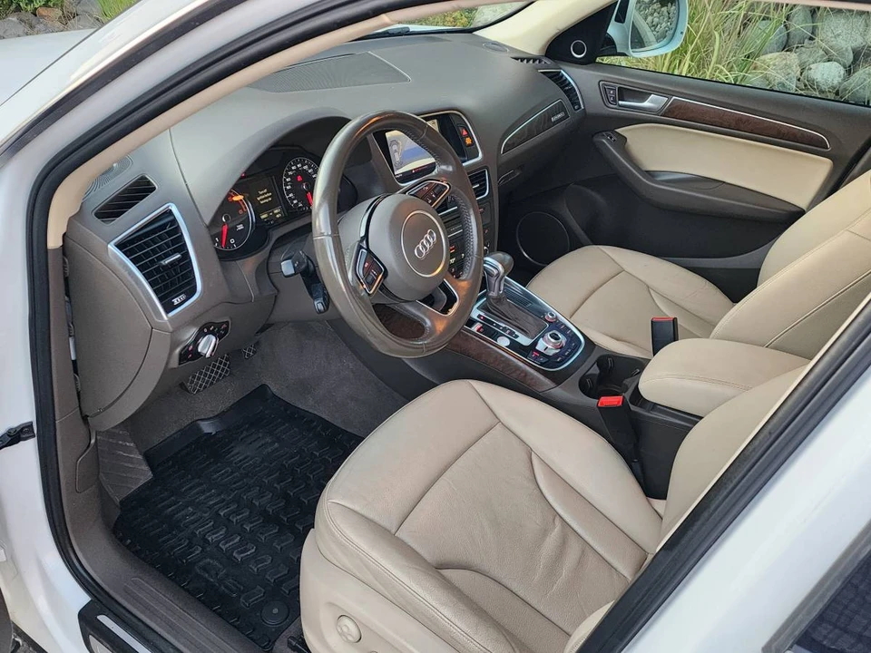 2015 Audi 8R Q5 - Image 10 of 22