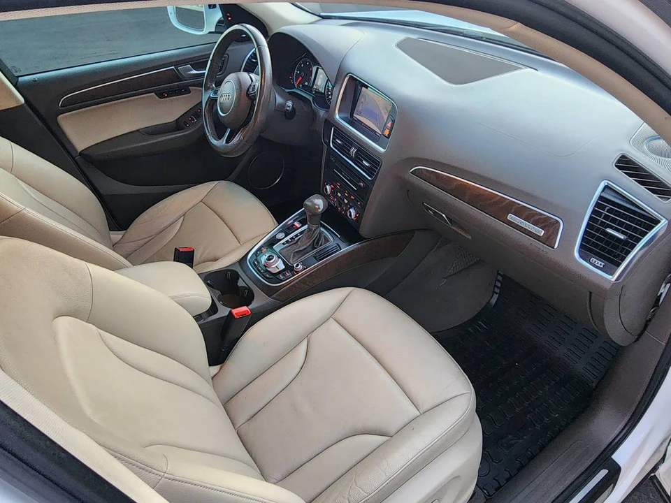 2015 Audi 8R Q5 - Image 11 of 22