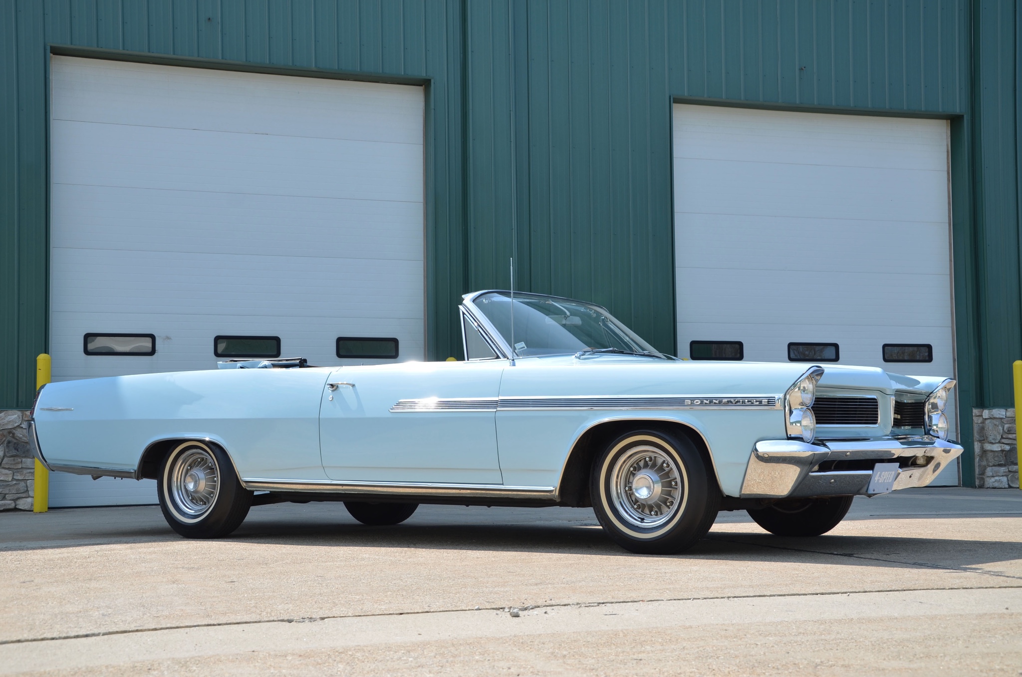 1963 Pontiac Bonneville 389/303HP Convertible 4-Speed