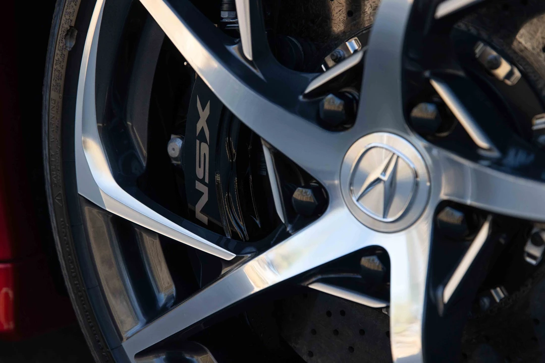 2017 Acura NC1 NSX - Image 30 of 31