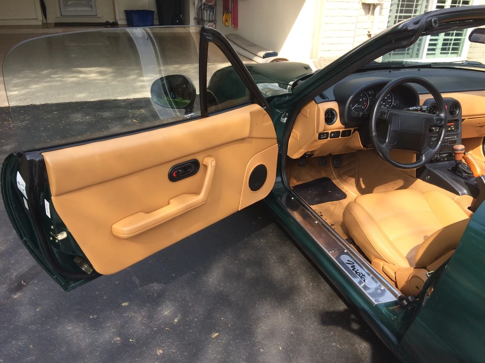 1991 Mazda NA MX-5 Miata - Image 24 of 31