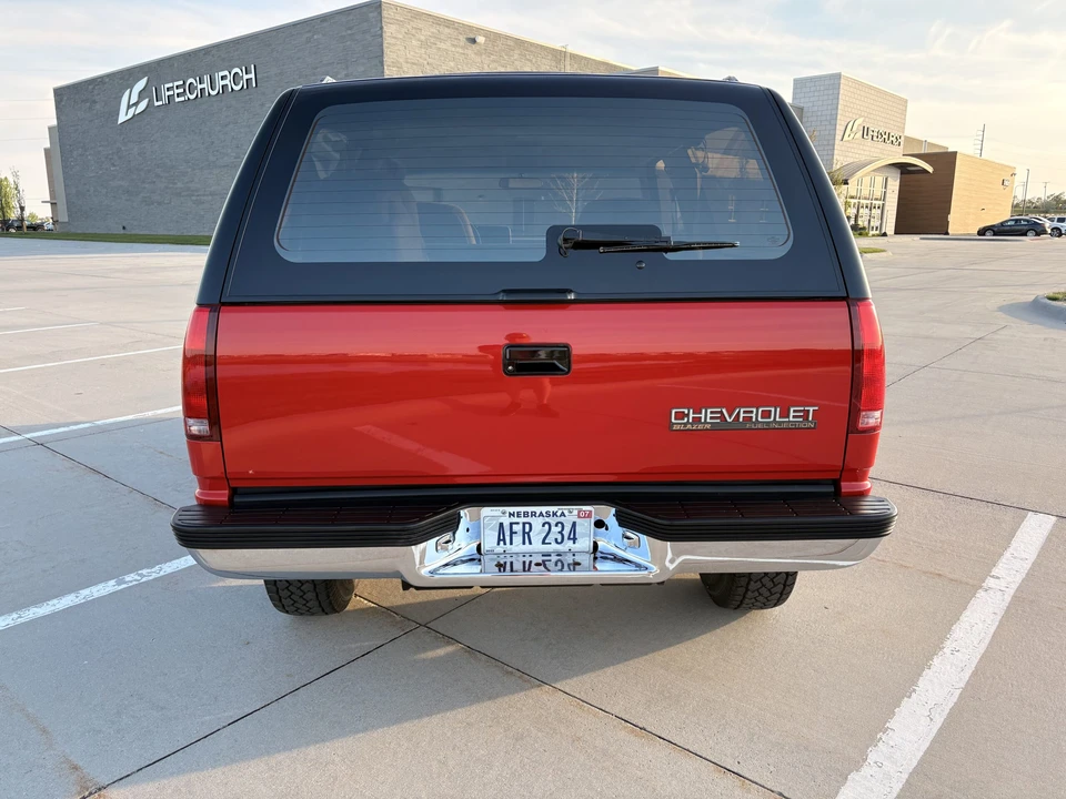 1992 Chevrolet K5 Blazer 3rd Gen - Image 27 of 31