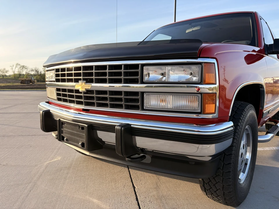 1992 Chevrolet K5 Blazer 3rd Gen - Image 7 of 31