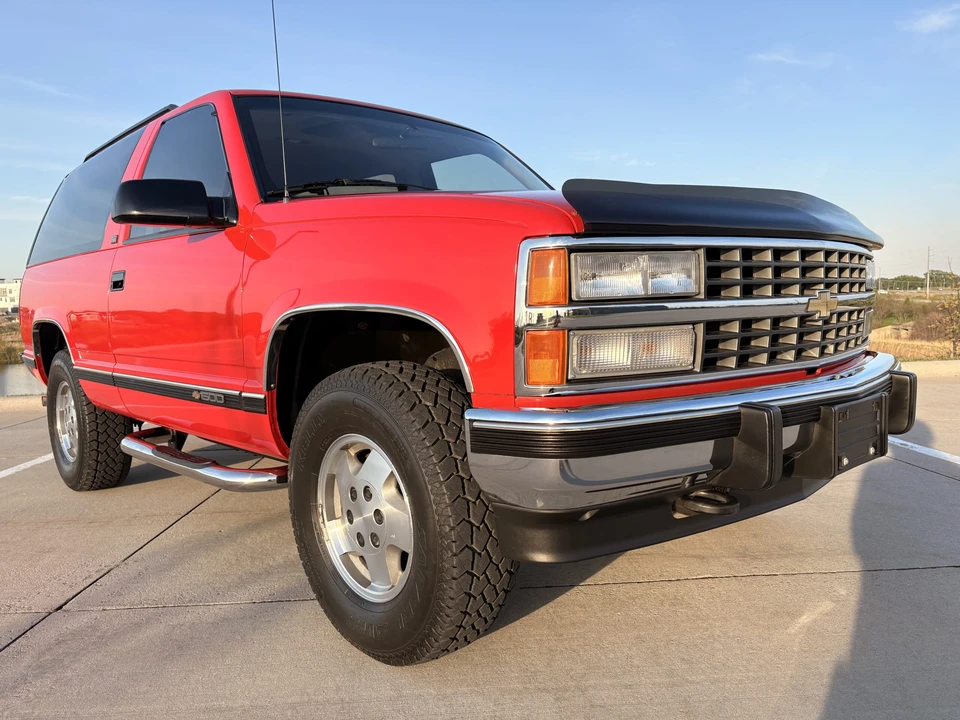 1992 Chevrolet K5 Blazer 3rd Gen - Image 8 of 31