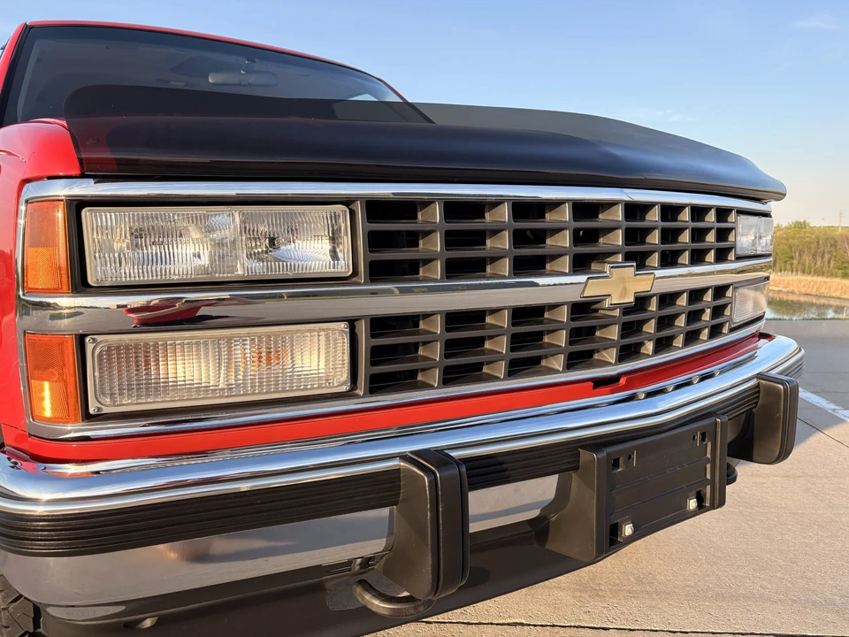 1992 Chevrolet K5 Blazer 3rd Gen - Image 12 of 31