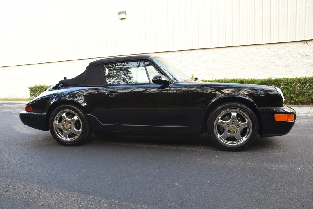 1993 Porsche 964 Carrera 4 - Image 8 of 31