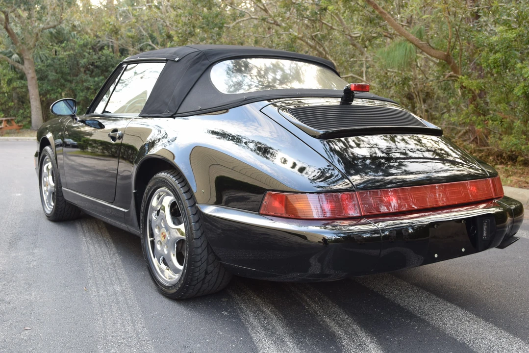 1993 Porsche 964 Carrera 4 - Image 11 of 31