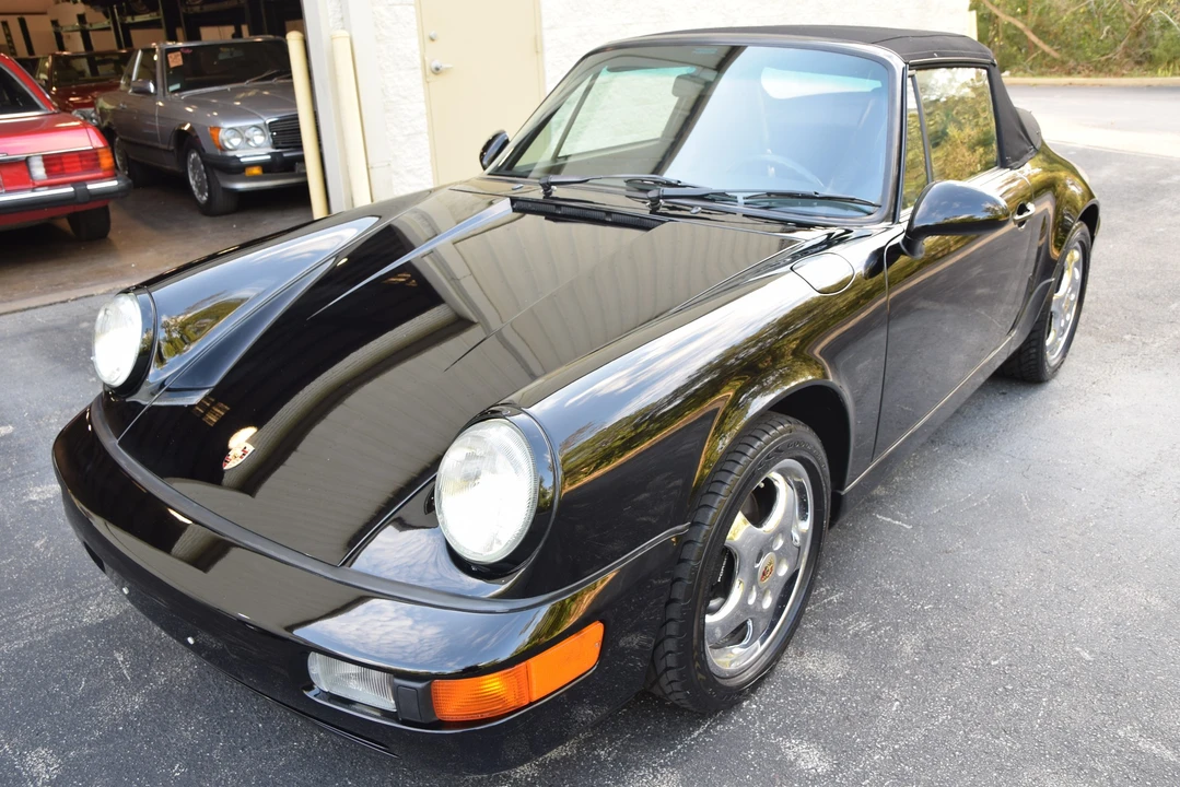 1993 Porsche 964 Carrera 4 - Image 13 of 31