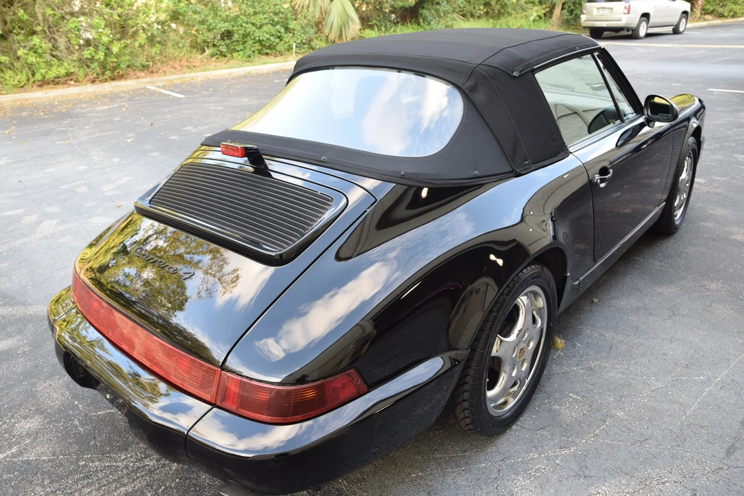 1993 Porsche 964 Carrera 4 - Image 17 of 31