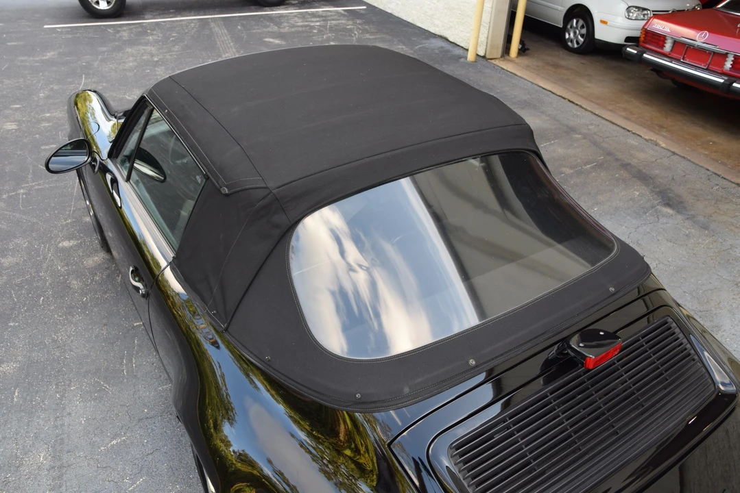 1993 Porsche 964 Carrera 4 - Image 19 of 31
