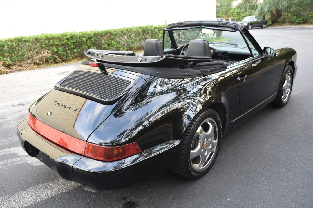1993 Porsche 964 Carrera 4 - Image 4 of 31