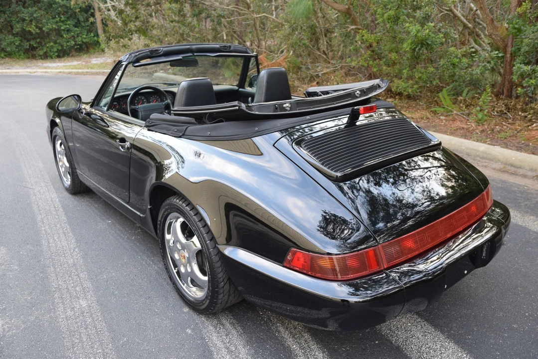 1993 Porsche 964 Carrera 4 - Image 5 of 31