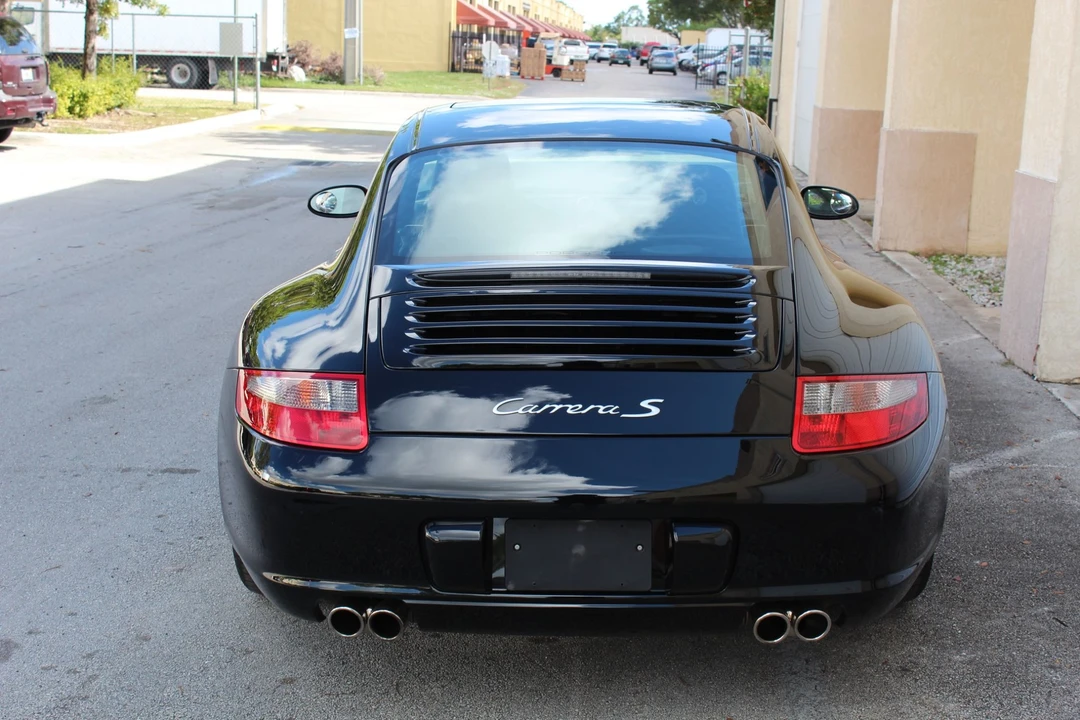 2005 Porsche 997 Carrera S - Image 12 of 31