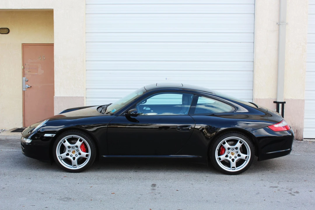 2005 Porsche 997 Carrera S - Image 10 of 31