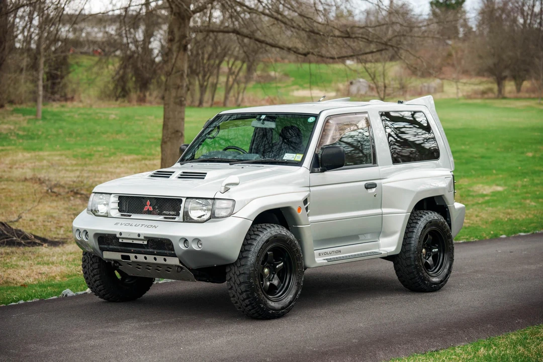 1997 Mitsubishi Pajero/Montero 2nd Gen - Image 12 of 31