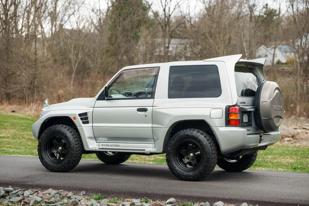 1997 Mitsubishi Pajero/Montero 2nd Gen - Image 17 of 31