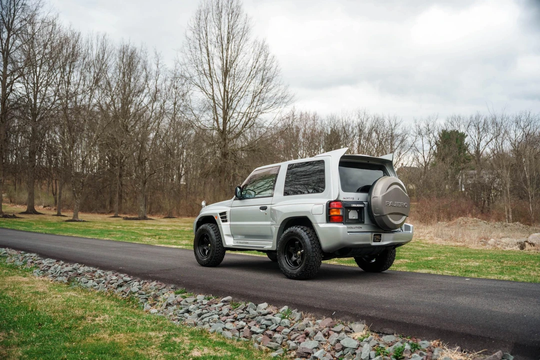1997 Mitsubishi Pajero/Montero 2nd Gen - Image 18 of 31