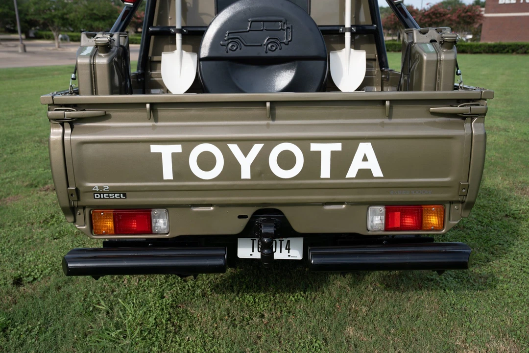 1999 Toyota J70 Land Cruiser - Image 31 of 31