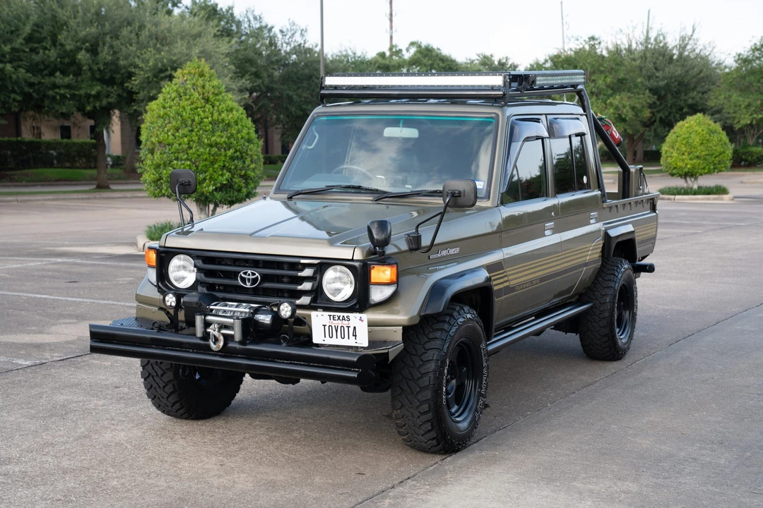 1999 Toyota J70 Land Cruiser - Image 3 of 31