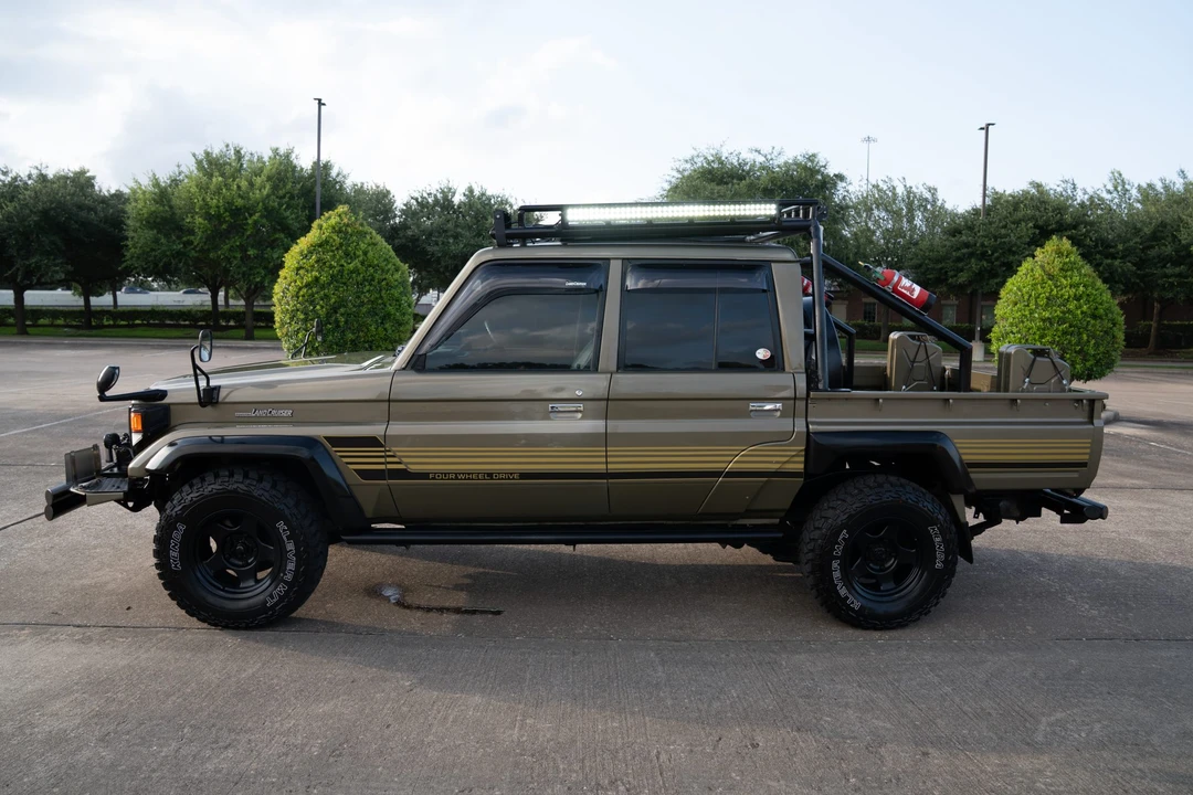 1999 Toyota J70 Land Cruiser - Image 21 of 31