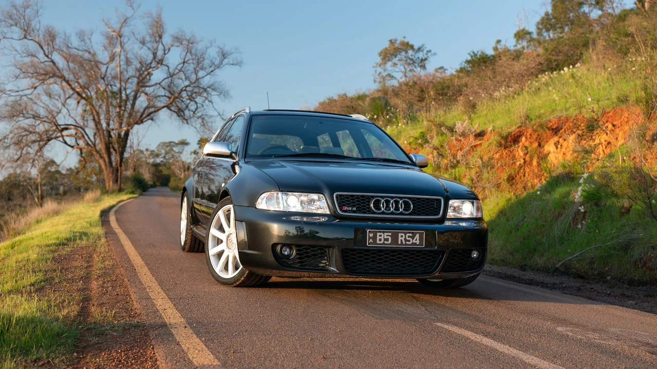 2001 Audi B5 RS4 Avant - Image 10 of 31