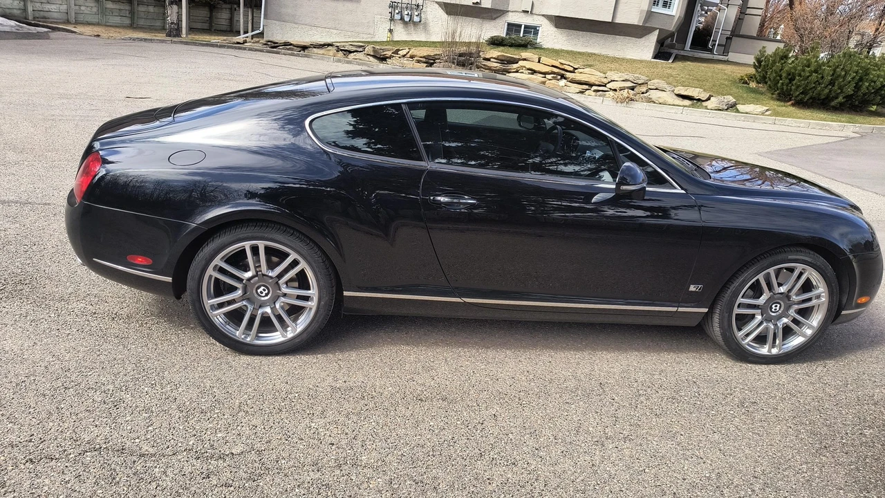 2010 Bentley Continental GT 1st Gen - Image 24 of 31