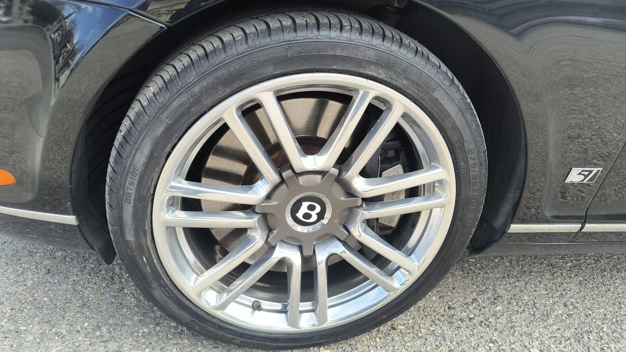 2010 Bentley Continental GT 1st Gen - Image 26 of 31
