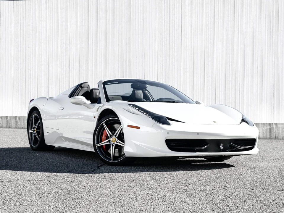 2015 Ferrari 458 Spider - Image 12 of 31