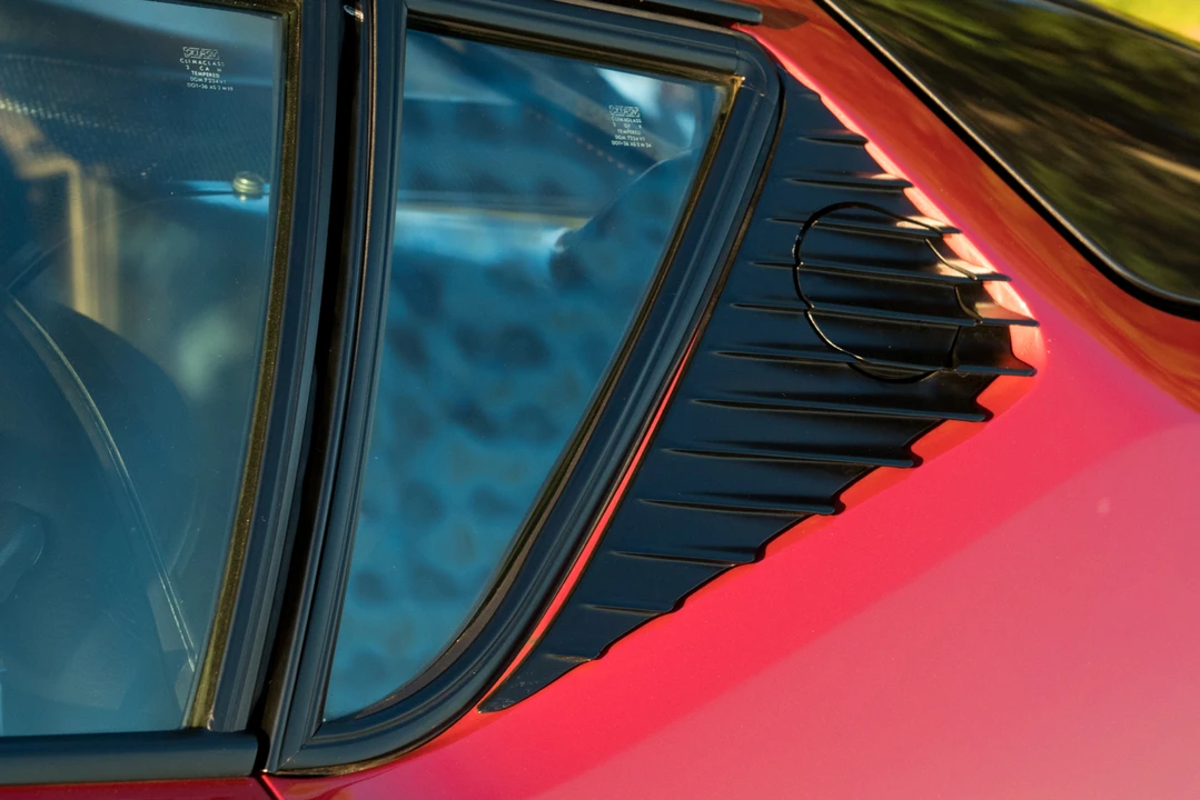 1974 DeTomaso Pantera - Image 24 of 31