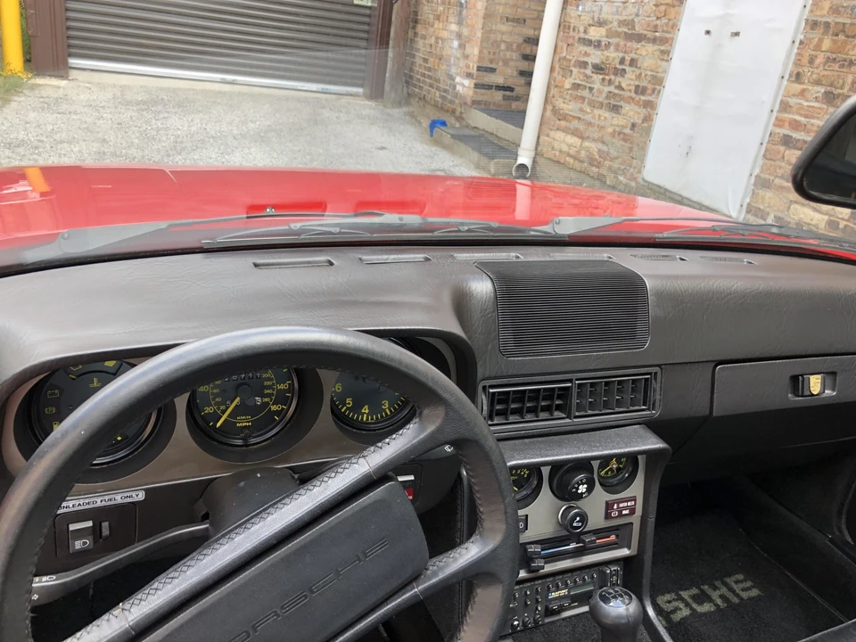 1983 Porsche 944 - Image 26 of 31