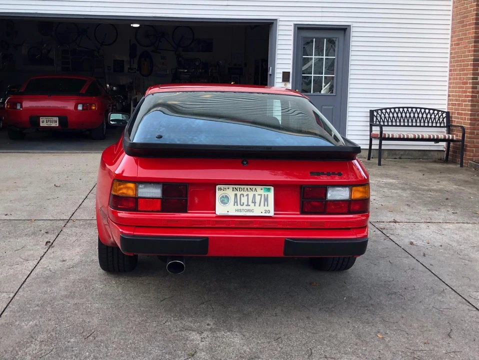 1983 Porsche 944 - Image 10 of 31