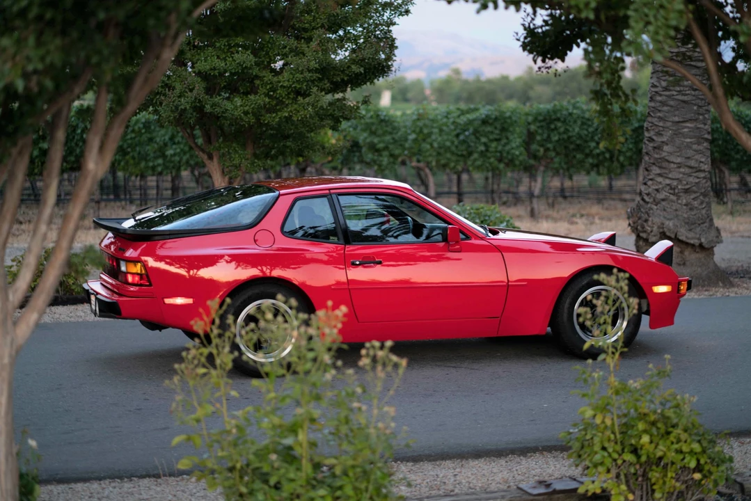 1983 Porsche 944 - Image 12 of 31