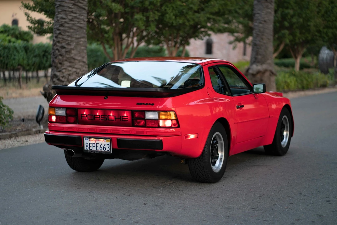 1983 Porsche 944 - Image 15 of 31