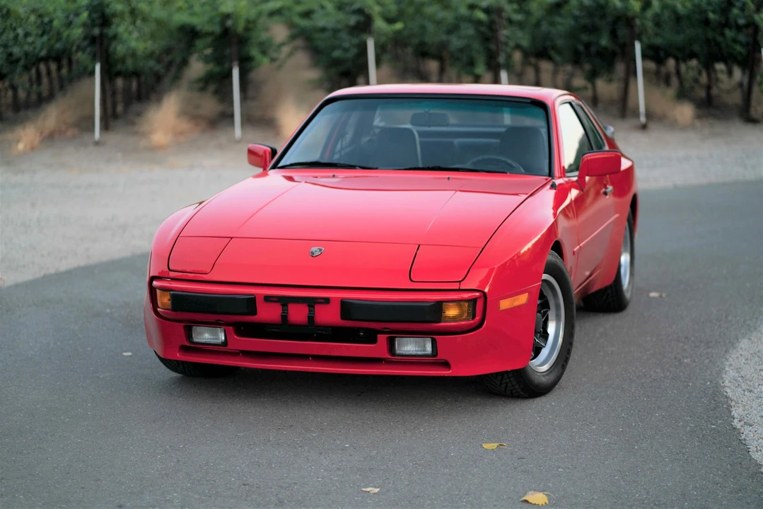 1983 Porsche 944 - Image 8 of 31