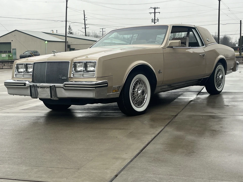 1985 Buick Riviera 4th-7th Gen - Image 13 of 31