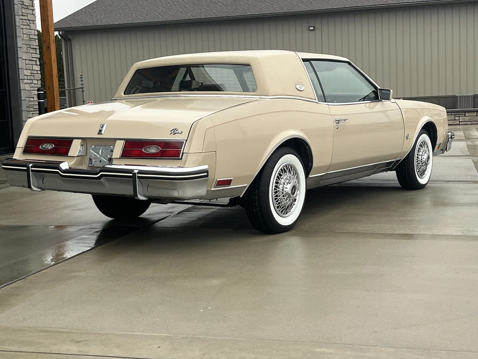 1985 Buick Riviera 4th-7th Gen - Image 8 of 31