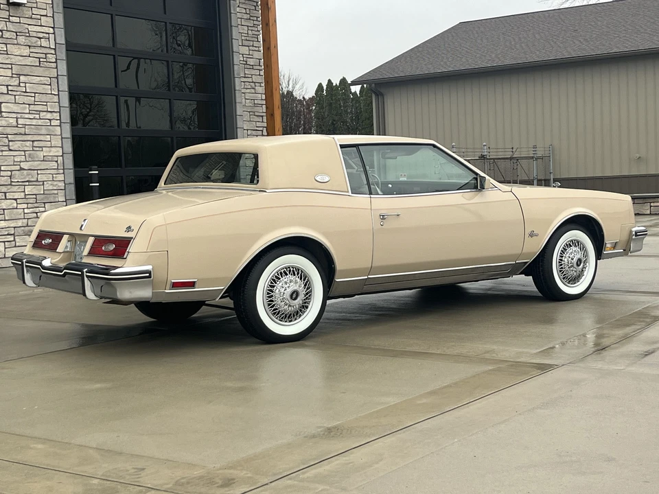 1985 Buick Riviera 4th-7th Gen - Image 7 of 31