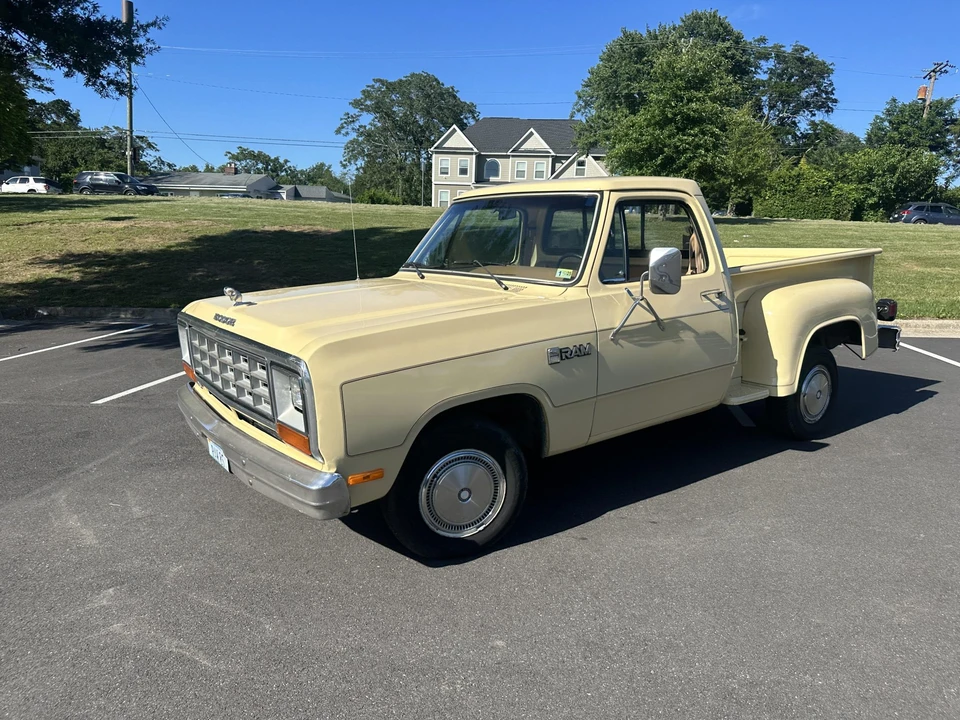 1985 Dodge Ram 1st Gen - Image 15 of 31