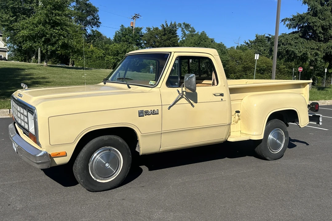 1985 Dodge Ram 1st Gen - Image 16 of 31