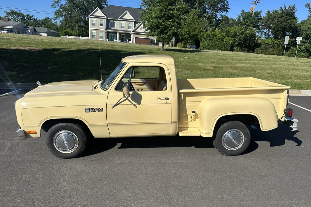 1985 Dodge Ram 1st Gen - Image 19 of 31