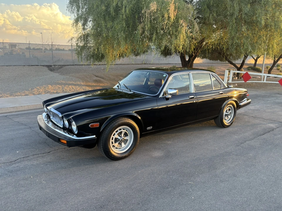 1985 Jaguar XJ Series 3 - Image 4 of 31