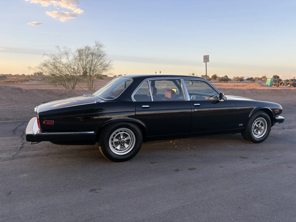 1985 Jaguar XJ Series 3 - Image 12 of 31