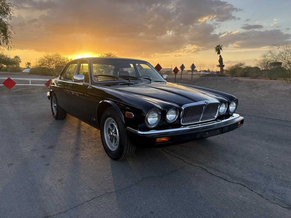 1985 Jaguar XJ Series 3 - Image 15 of 31