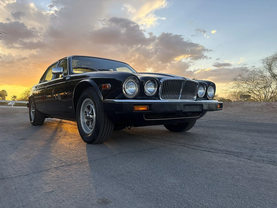 1985 Jaguar XJ Series 3 - Image 16 of 31