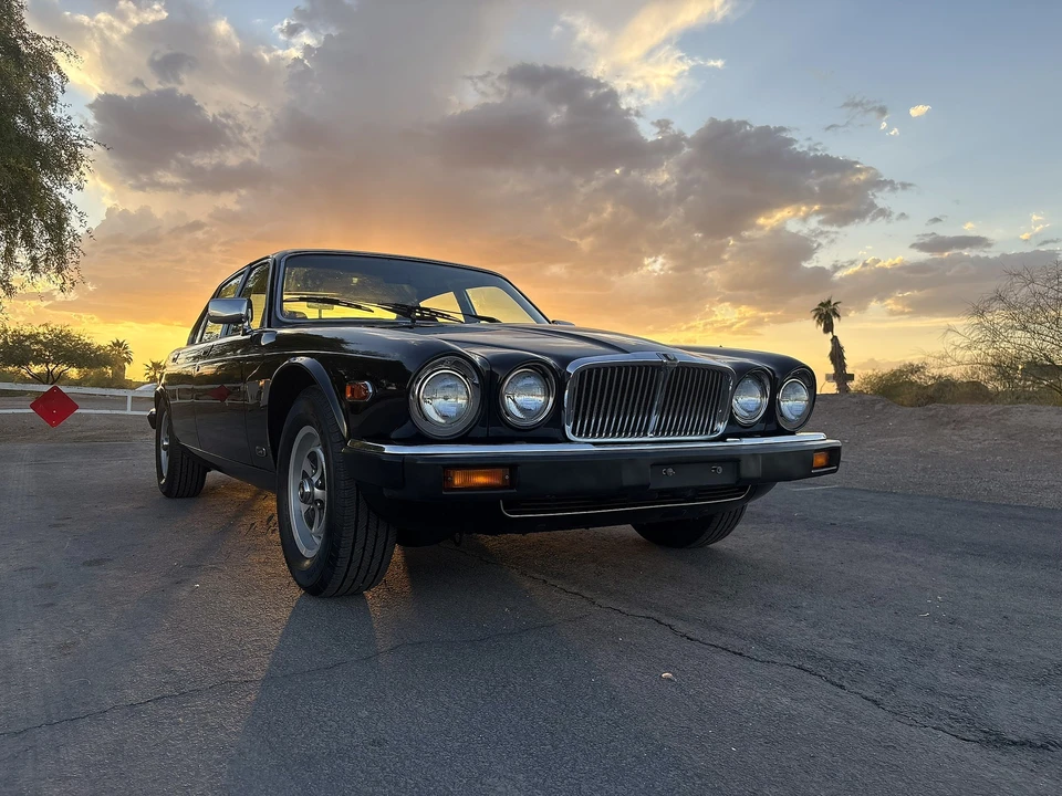 1985 Jaguar XJ Series 3 - Image 17 of 31