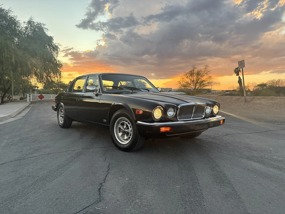 1985 Jaguar XJ Series 3 - Image 19 of 31