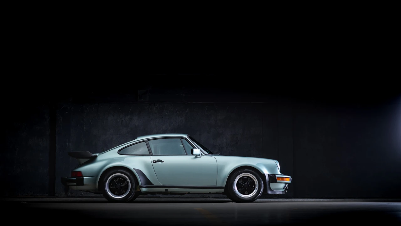 1985 Porsche 911 Carrera 3.2 - Image 24 of 31