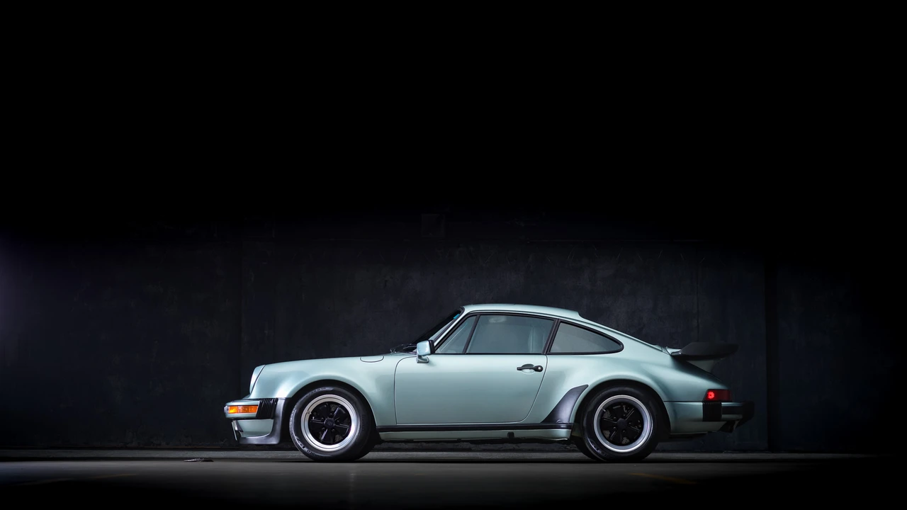 1985 Porsche 911 Carrera 3.2 - Image 25 of 31